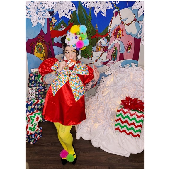 Meet your Posher, Ashley - Picture 2 of 16